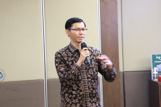 Discuss ORMAWA Development with Dr. Ujang Suwarna, M., Sc. F, Ministry of Education, Culture, Research and Technology Reviewer