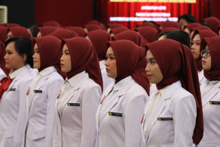 FK UPNVJ Again Inaugurates 134 Young Doctors