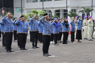 The National Spirit Radiates in the Routine Flag Ceremony at UPNVJ