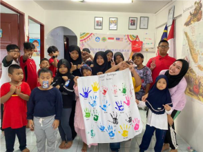 Optimizing Indonesian Children's Education Through the KKN Program in Kuala Lumpur