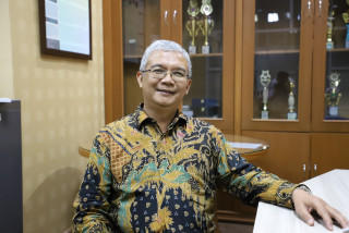 Dr. R. Dudy Heryadi Elected as Dean of FISIP UPNVJ