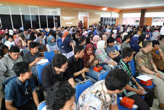 UPNVJ Student Affairs Holds PKM Proposal Preparation Training