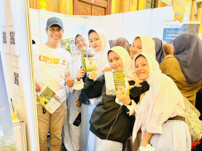 Welcomed Enthusiastically, UPNVJ Public Relations Attended the DKI Jakarta MGBK Education Exhibition