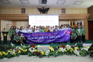 UPNVJ Menerima Kunjungan 214 Siswa Siswi SMA Negeri 73 Jakarta