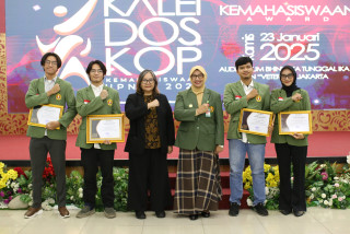 Kaleidoskop 2025, UPNVJ Beri Penghargaan Mahasiswa Berprestasi