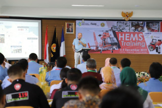 Pertama di Indonesia, UPNVJ Gelar Pelatihan  Helicopter Emergency Medical Services